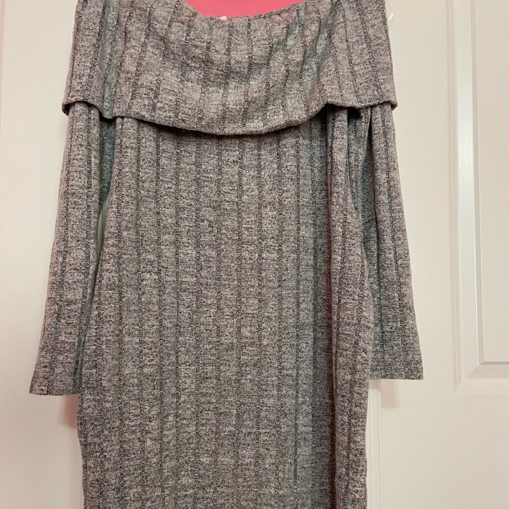 Off shoulder knit sweater dress